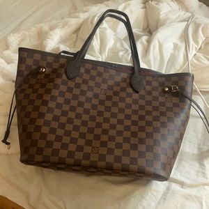 Louis Vuitton never full mm including wristlet, purse organizer, & dust bag